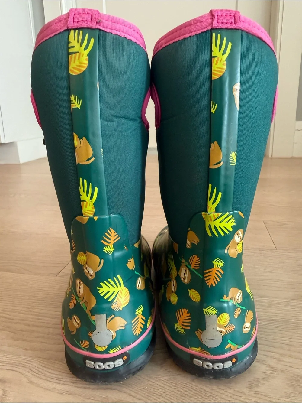 Bogs Kids Green Sloth Rain Boots with Pink Trim